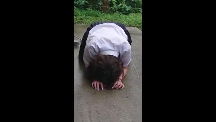 AOZ-315 - 女優不詳HasSubtitle巨乳女子○生を狙った尾行拉致9穴アナル集団野外レ●プ