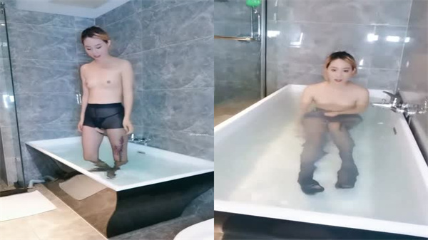 气质女神蜜桃CC浴缸天天遭狠操，水中观音坐莲欲仙欲死！