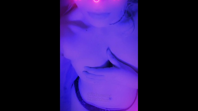 未经审查的Tiktok-诚实的摄影挑战