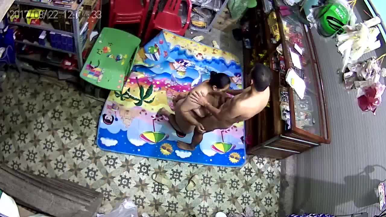 22-8-17 my wife-35071925