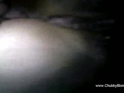 当他们性欲旺盛时，感受她湿润的意大利业余猫咪