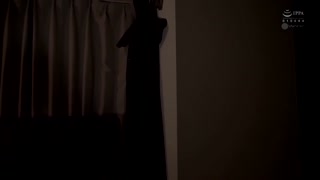 讓我女友瘋狂高潮的出差美乳按摩師 稻場流花 WANZ-943